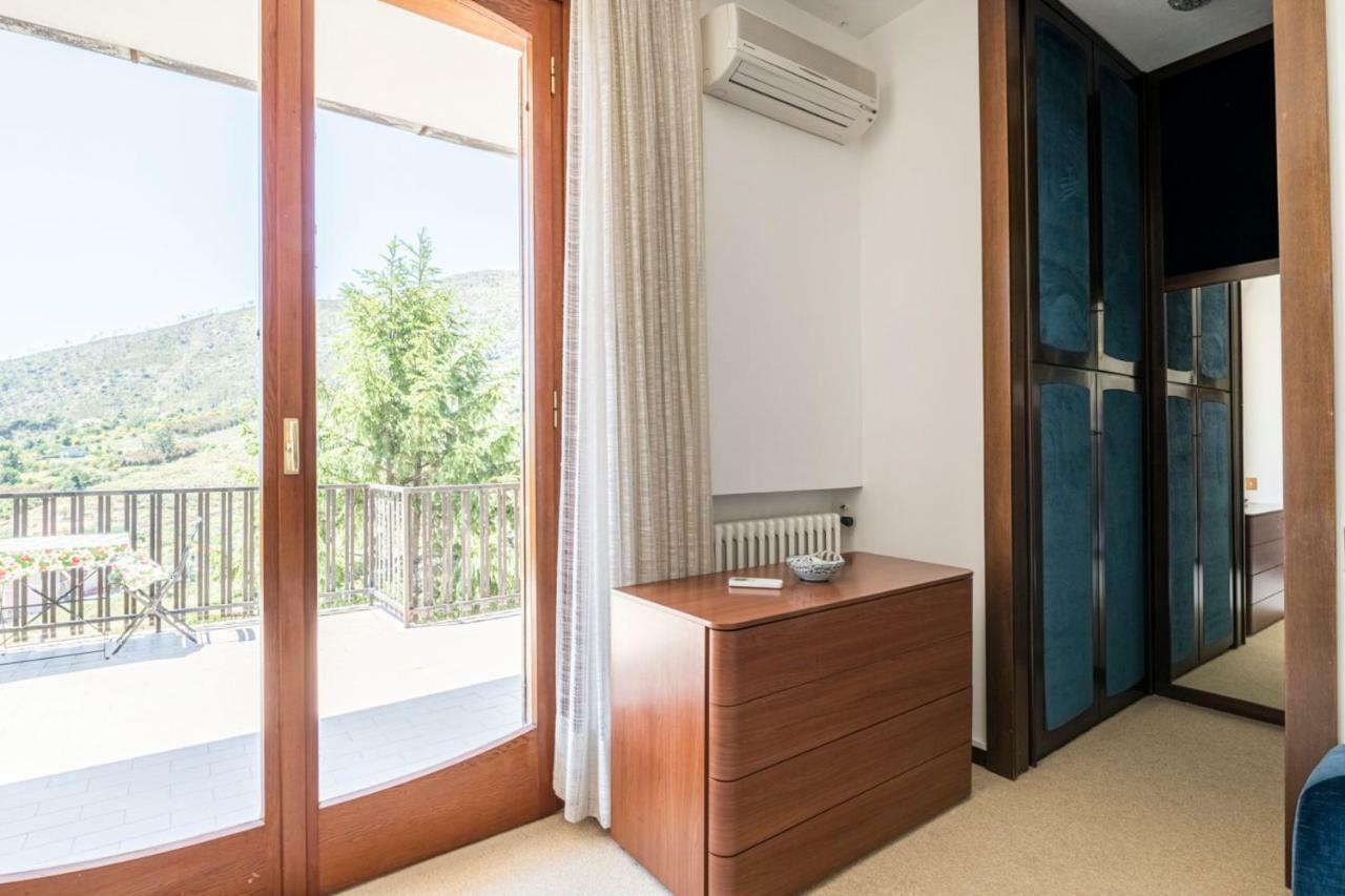 Villa Riviera 레반토 외부 사진